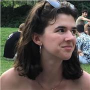 Je suis expérimenté dans le domaine de la garde d'enfant et je peux faire du soutient scolaire de la primaire au lycée